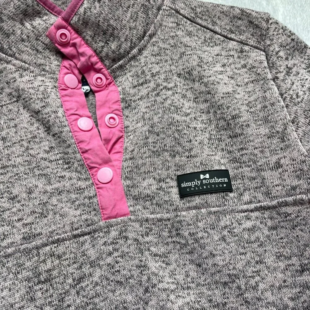 Simply Southern Heathered Gray Pink Pullover Sweatshirt‎ Womens Size Medium Snap